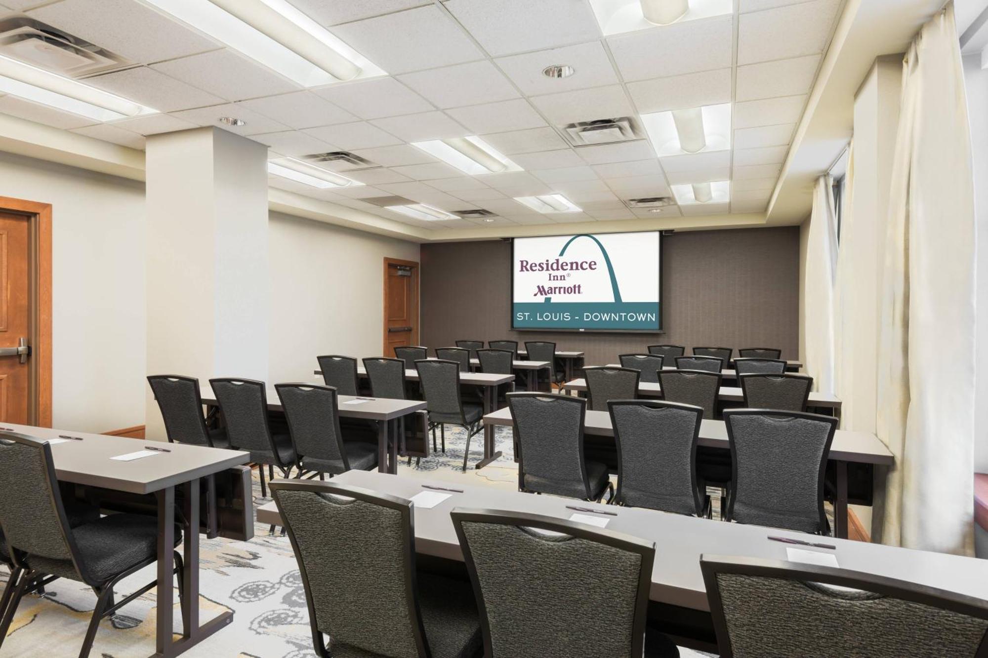 Residence Inn By Marriott St. Louis Downtown Extérieur photo